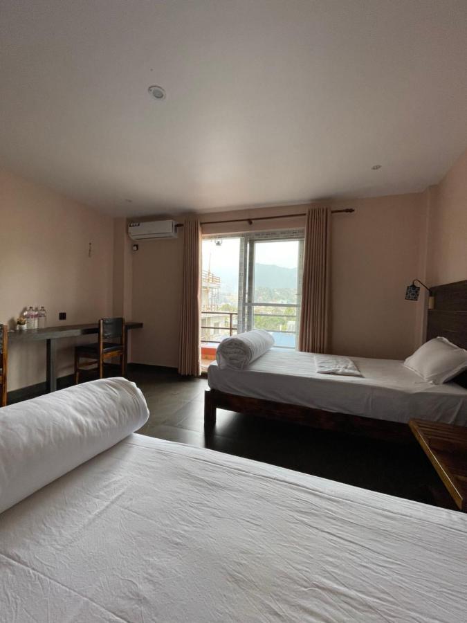 Hostel The Good Earth Pvt. Ltd. Pokhara Bagian luar foto